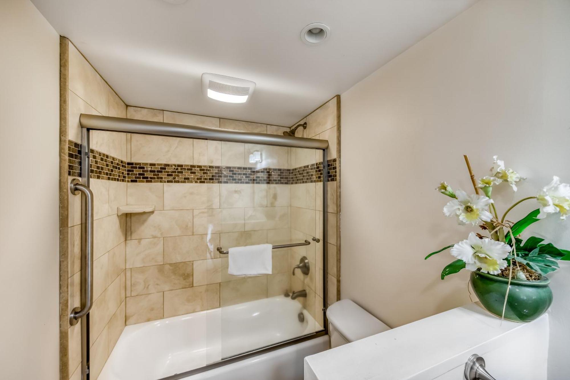 Hololani Resort Kahana Szoba fotó